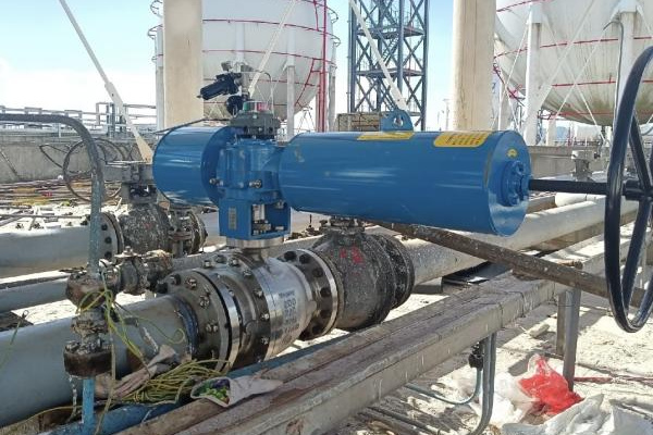 手動球閥改造氣動切斷-氣動法蘭球閥